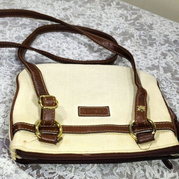 Relic Beautiful Butterfly Medium Purse /Bag Cream Tone & Brown Accents. - Picture 15 of 17